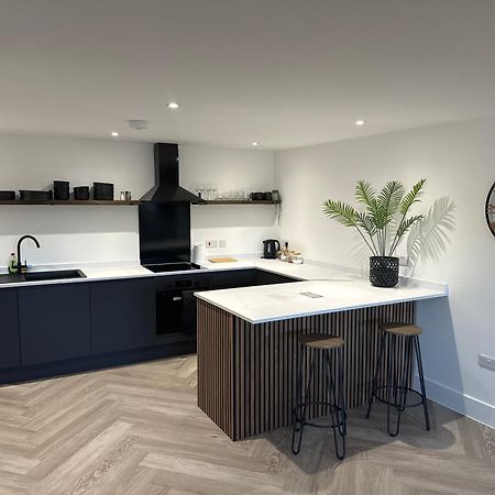 New 2 Bed Apartment In Royston High St 외부 사진