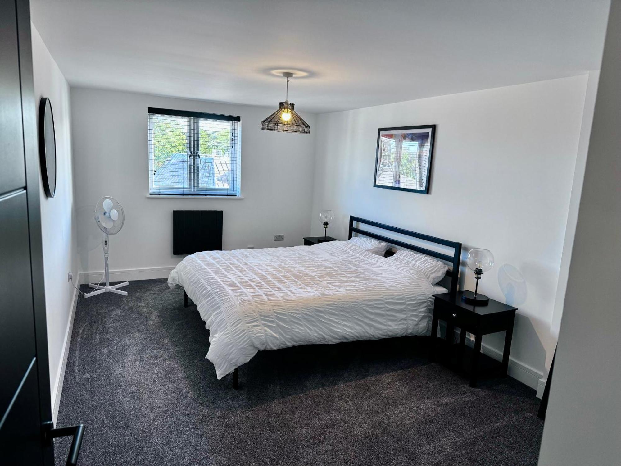 New 2 Bed Apartment In Royston High St 외부 사진